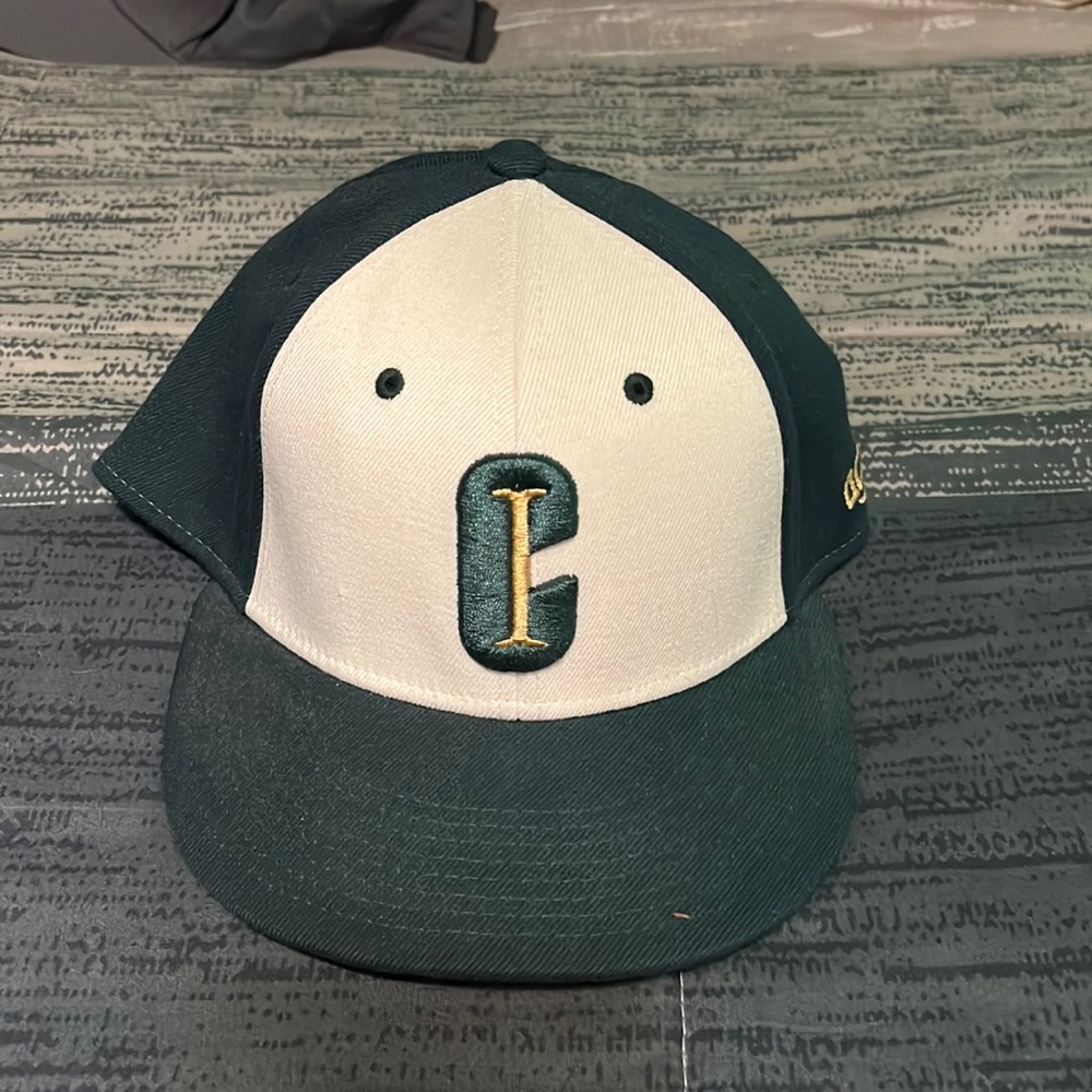 Cathedral fighting Irish two tone hat